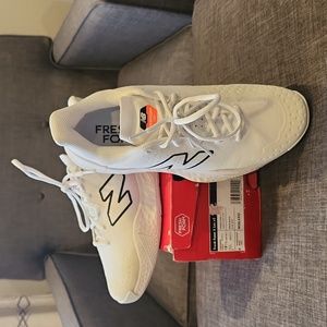 New Balance Hard Court Tennis sneakers. Fresh Foam X Lav v2. Women's 10.5 D